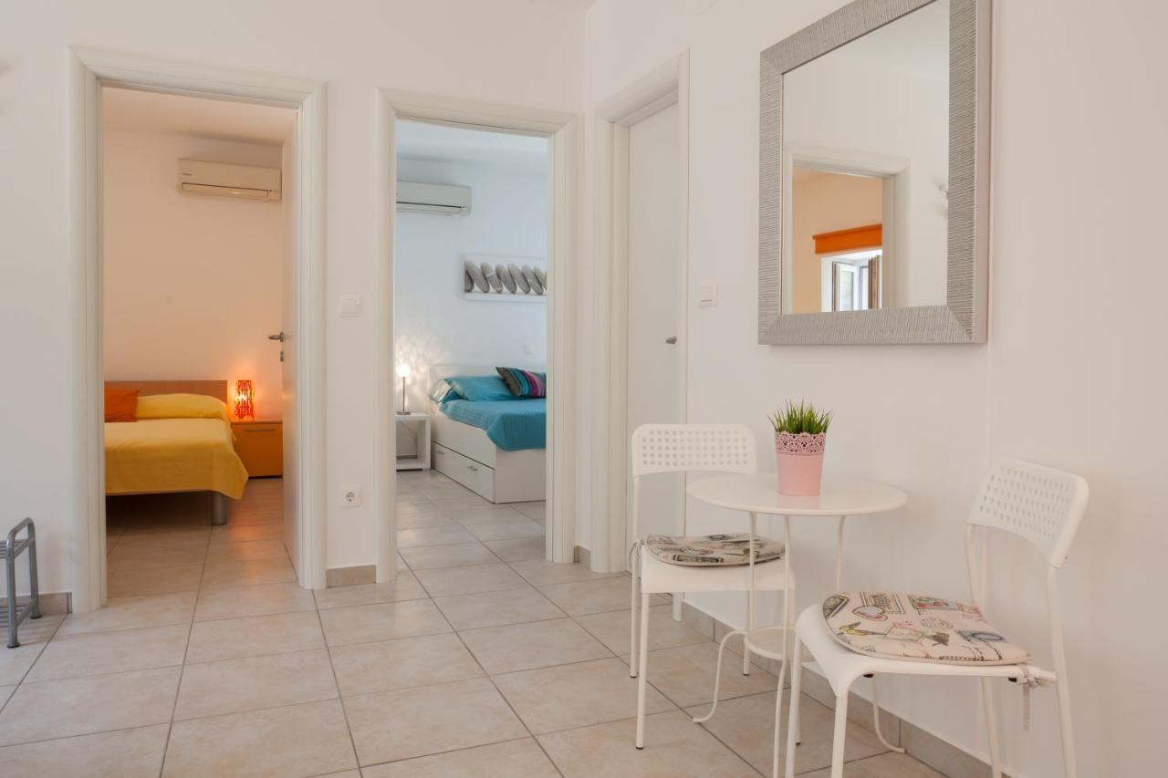 Apartment Bura 1 Макарска Экстерьер фото