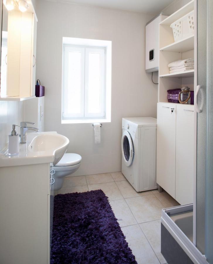 Apartment Bura 1 Макарска Экстерьер фото
