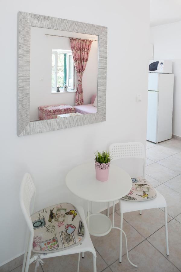 Apartment Bura 1 Макарска Экстерьер фото